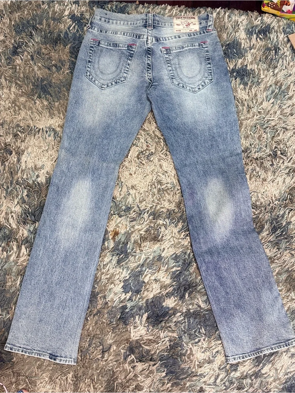 True Religion Men’s Ricky Relaxed Slim Straight Medium Blue Wash / Distressed 31